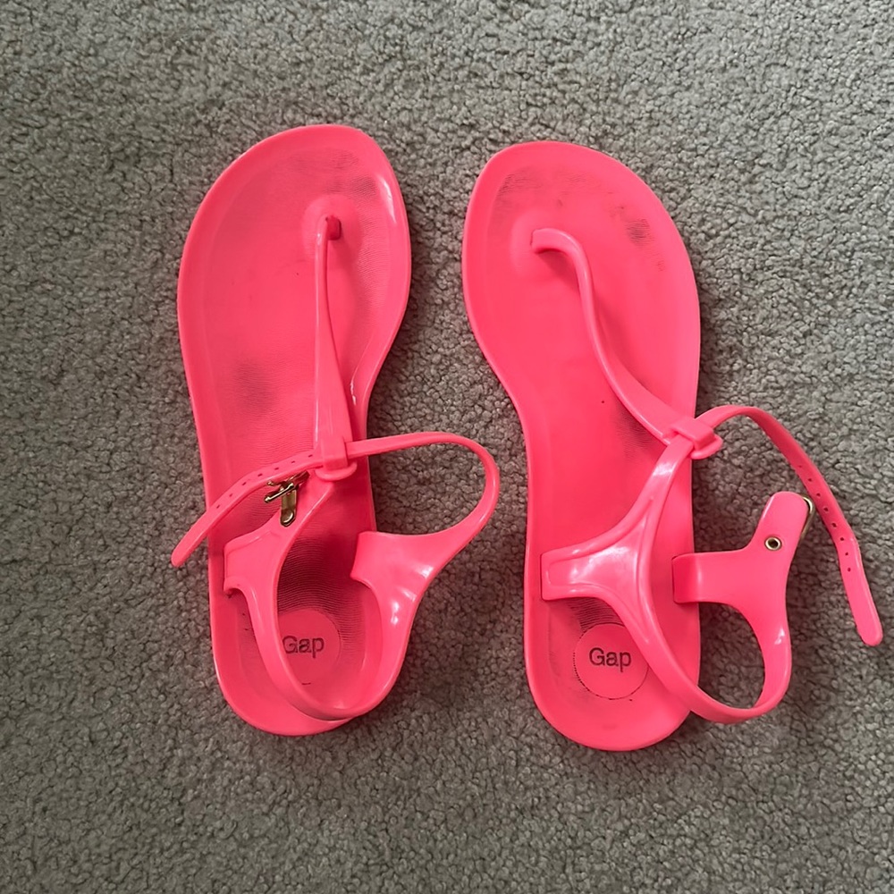 Gap jelly sandals